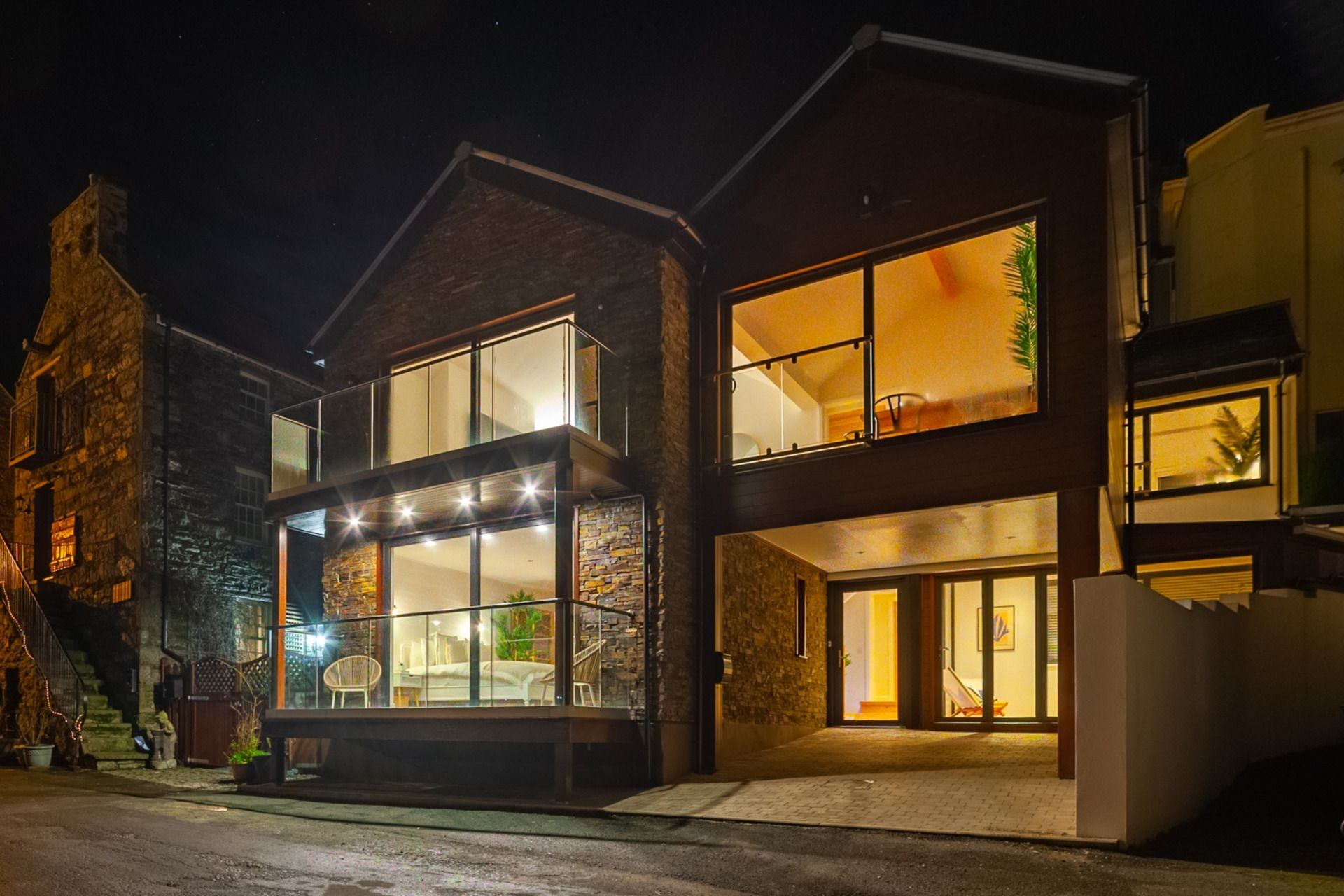 Salt Wood is a An incredible waterfront property on the harbourside of Port St Mary, Isle of Man