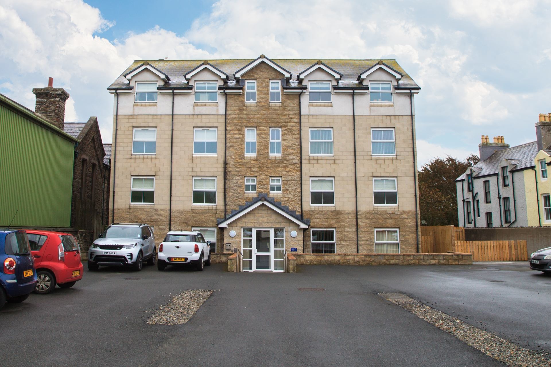 Station View is a Centrally located apartment close to the beach in Port Erin