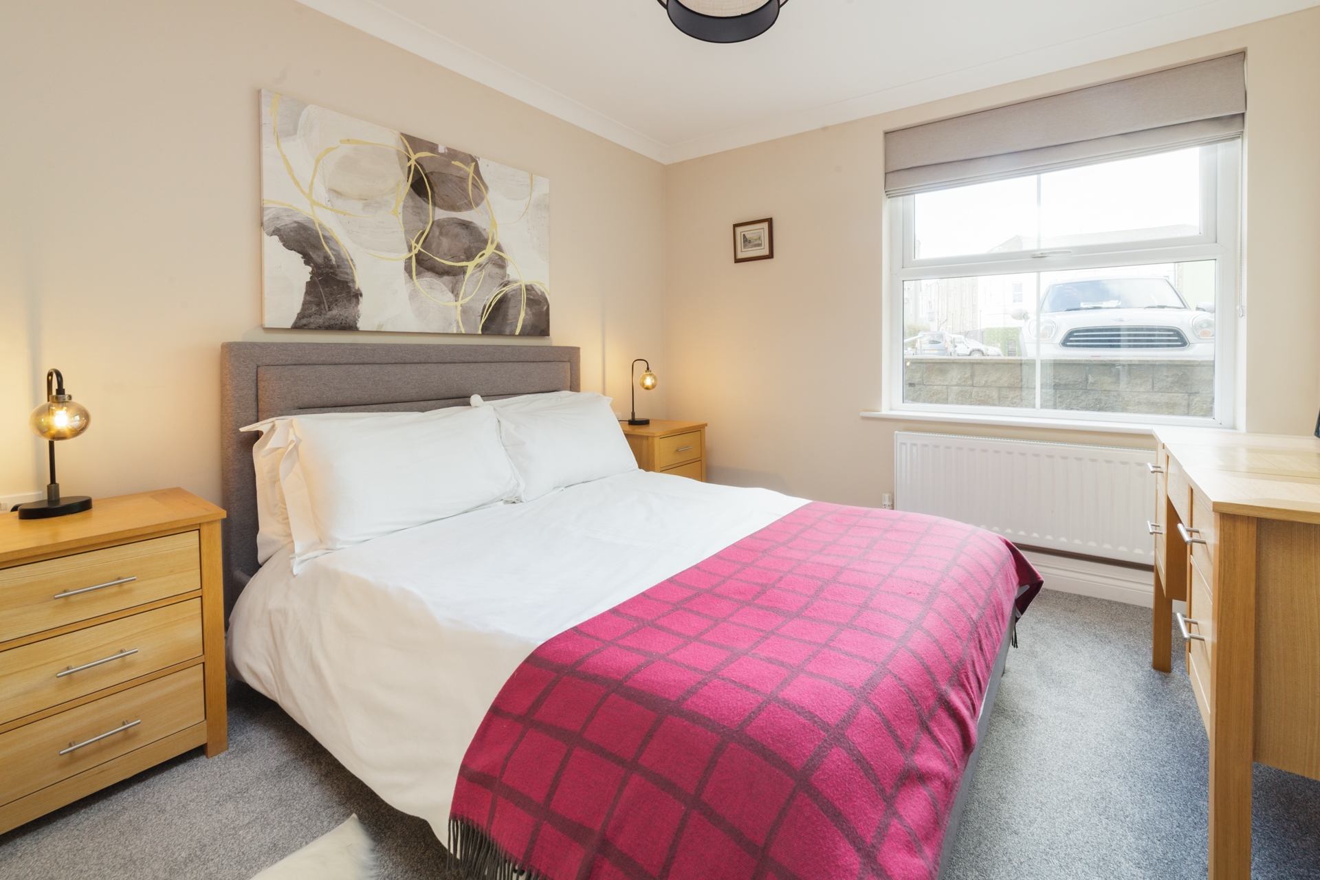 Sea Breeze is a Central ground floor apartment close to Port Erin beach and shops