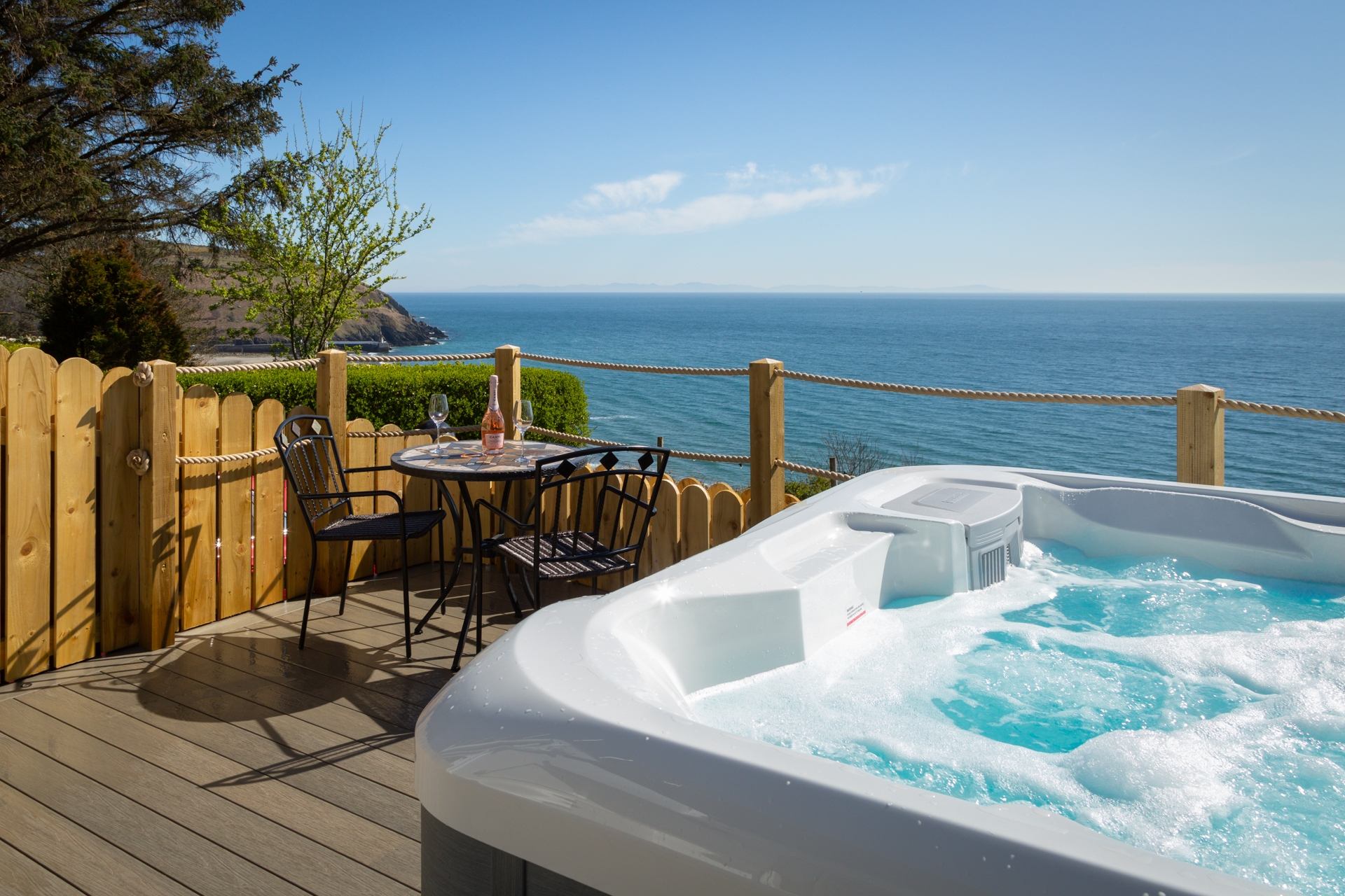 The Hideaway is a Stylish seaside hideaway with hot tub and stunning sea views