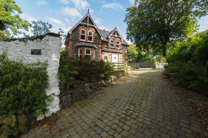 Cronk Urleigh Lodge, Sleeps 4 in Kirk Michael