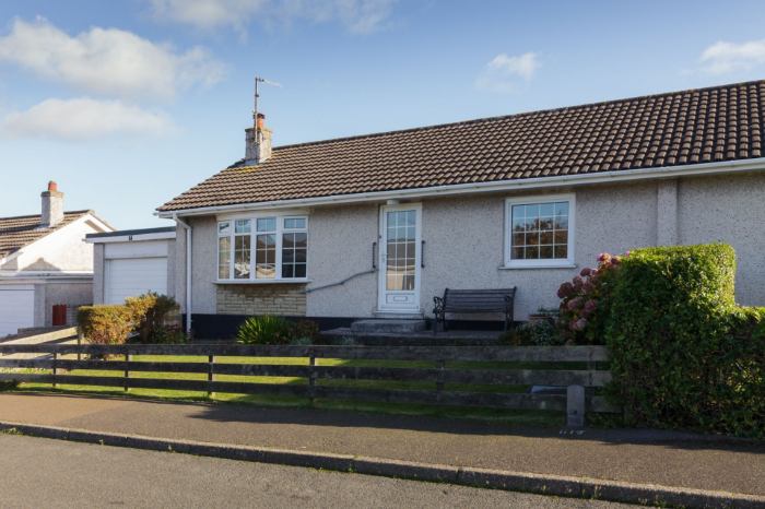 Grianane, Sleeps 5 in Port Erin
